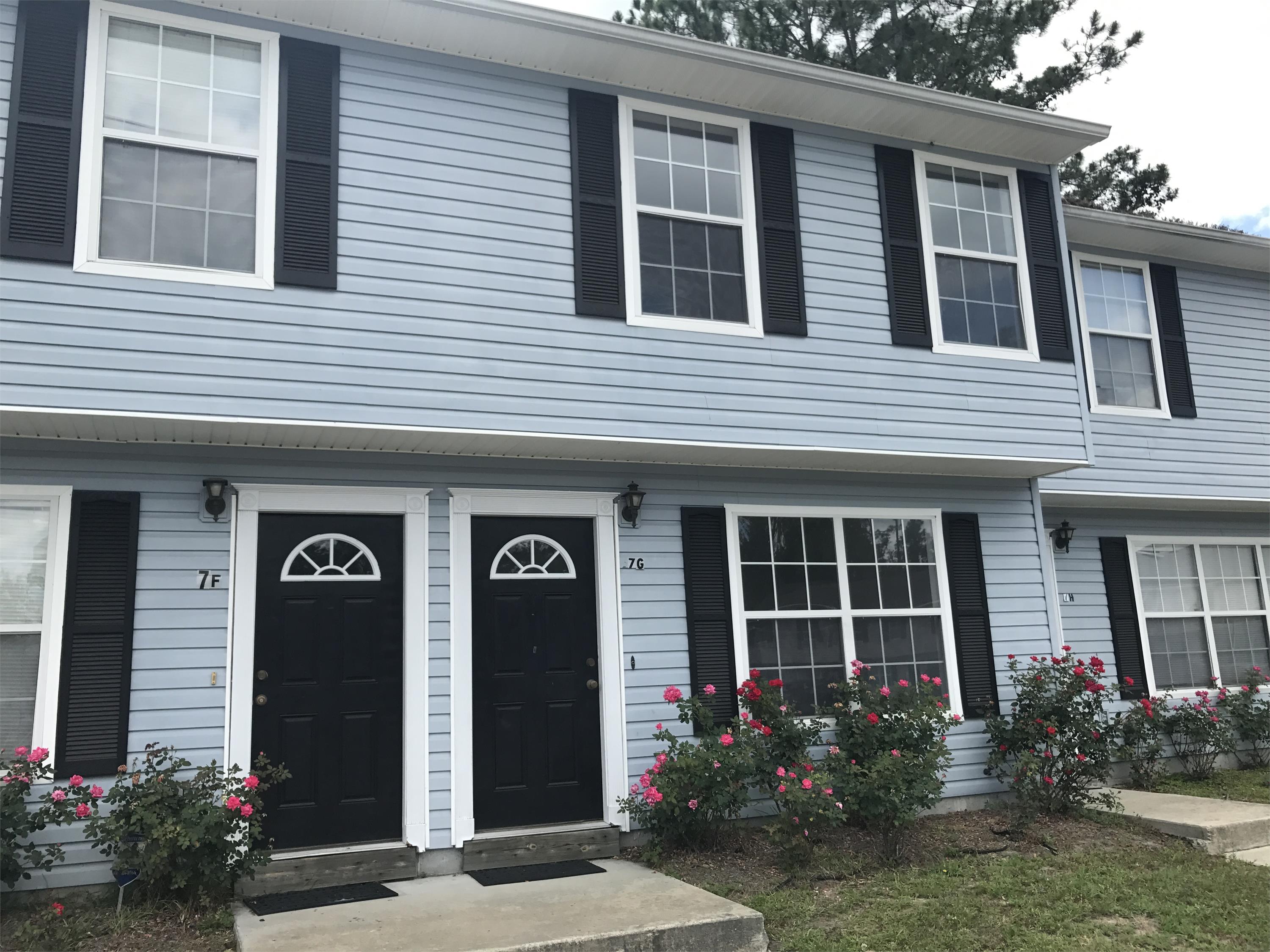 1100 Pineland - 7-G