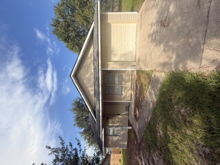 623 Oak Street - 623